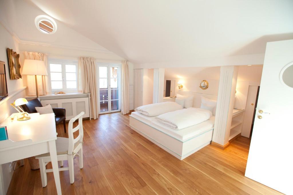 Landhaus Marinella Hotel Garni Bad Wiessee Cameră foto